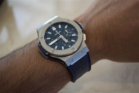 hublot big bang chronograph 44mm.